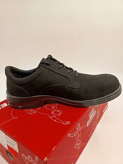 Buty robocze Elten niskie nowe rozmiar 43
