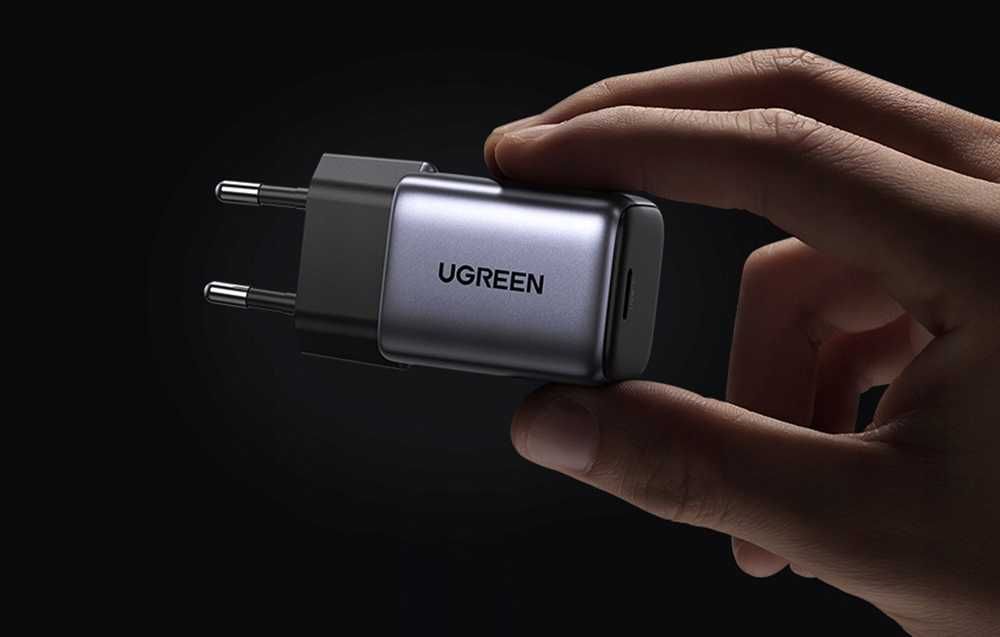 Ładowarka sieciowa Ugreen USB-C GaN Fast charger uniwersalna 30W