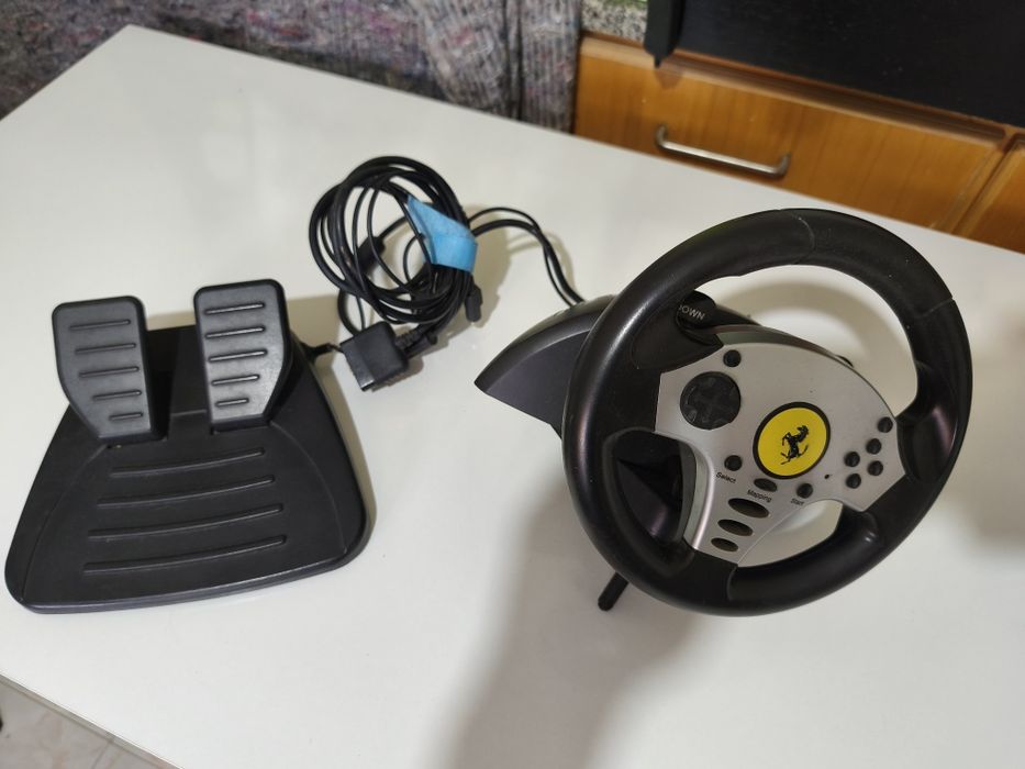 Headset nplay e volante thrustmaster Universal Challenge 5-in-1