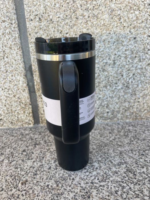 Copo térmico Stanley 1.18L ( 40 OZ)