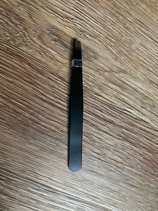 Shein pęseta kosmetyczna precyzyjna do regulacji brwi NOWA