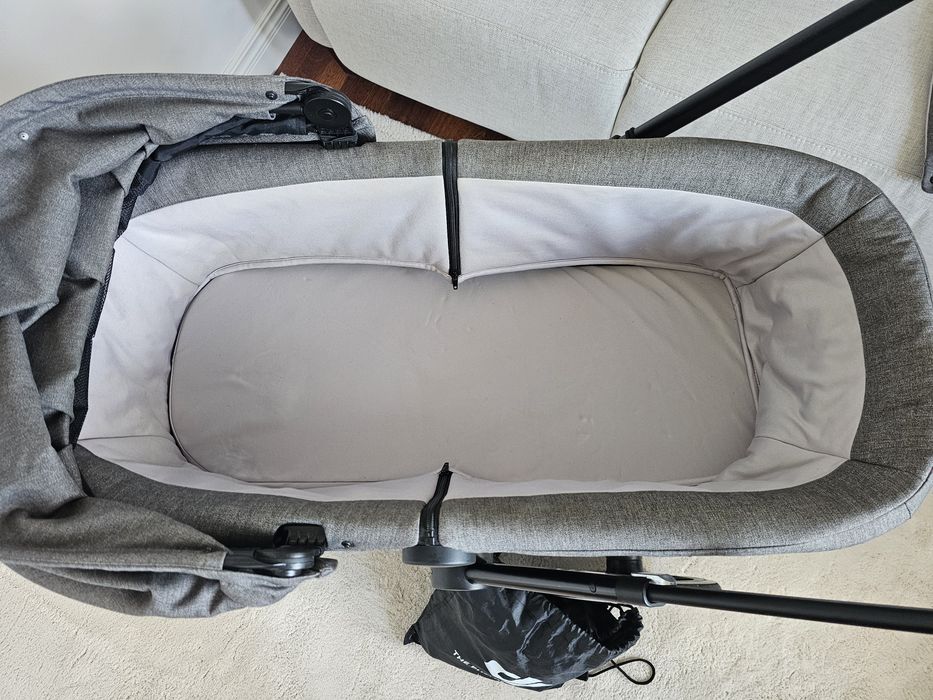 Cybex Priam Manhattan Grey – gondola + adaptery + folia przeciwdeszczowa