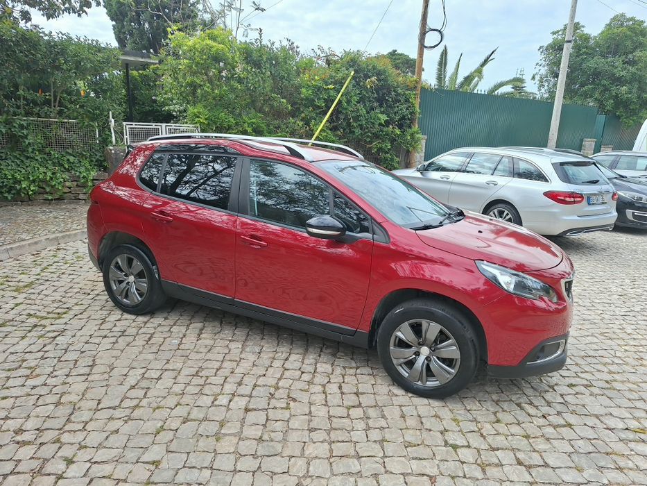 Allure com Poucos kms, recente, aceito retoma, com garantia