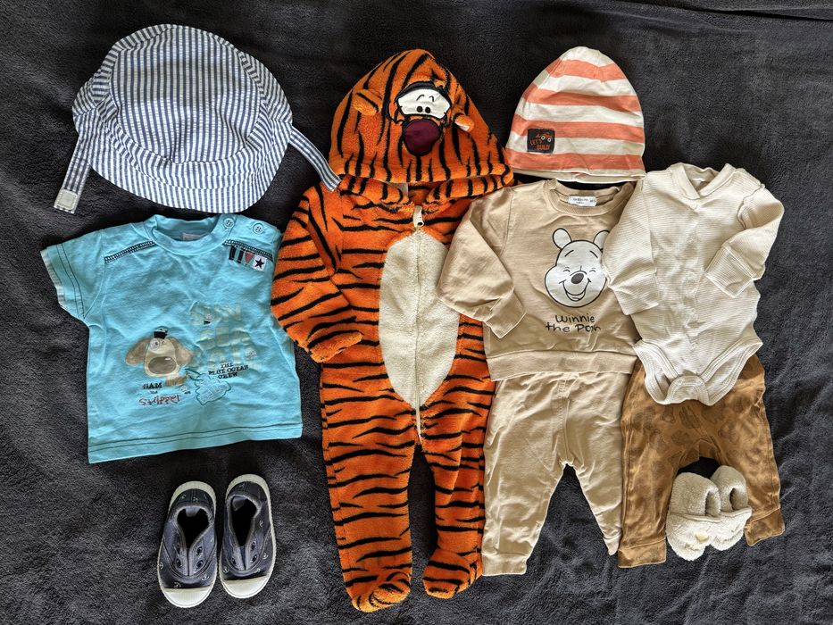 Zestaw ubranek 68 + buty rozm. 20 | kombinezon, buciki, body, czapki