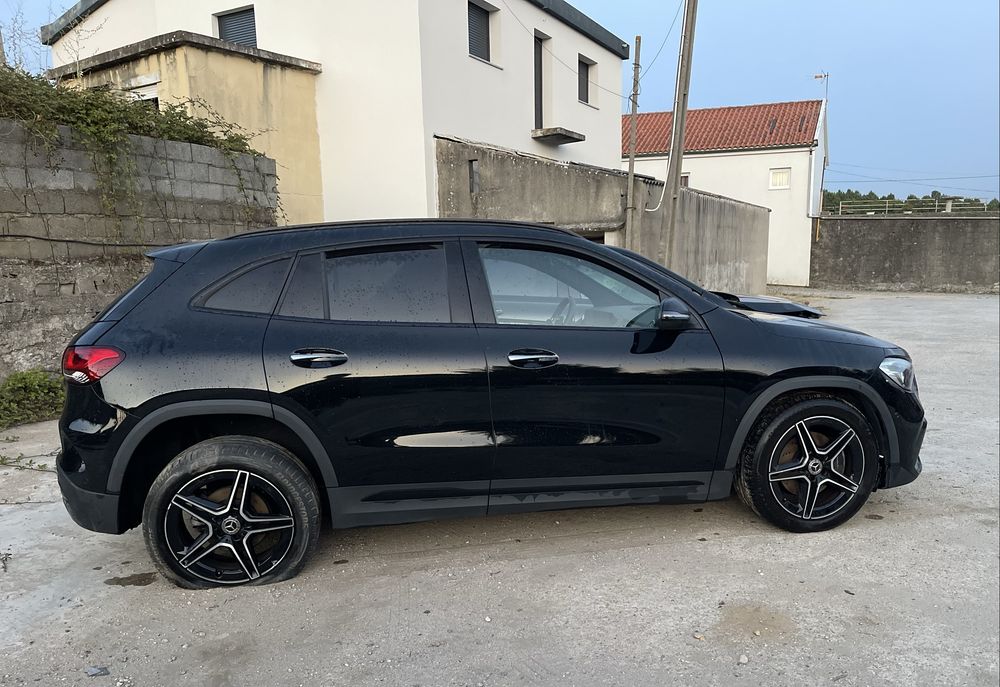 Mercedes Benz Gla180d Amg
