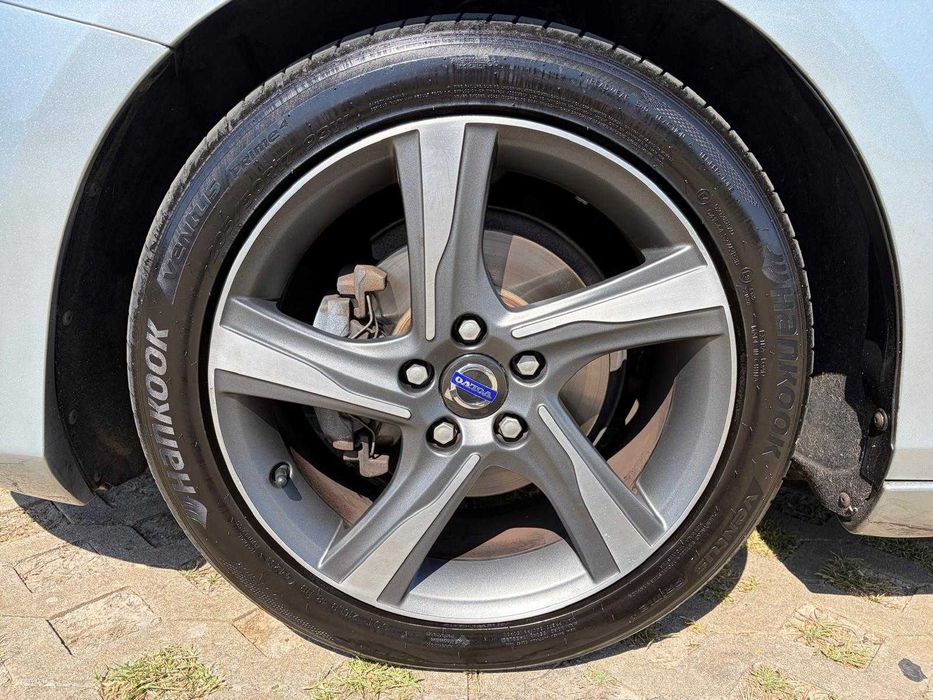 Volvo V40 1.6 D2 R-Design 2013