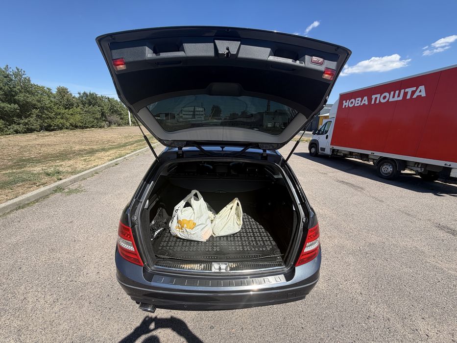 Mercedes-Benz C-Class 2013 VIN WDD2042021G227906 фото оголошення 6 з 8
