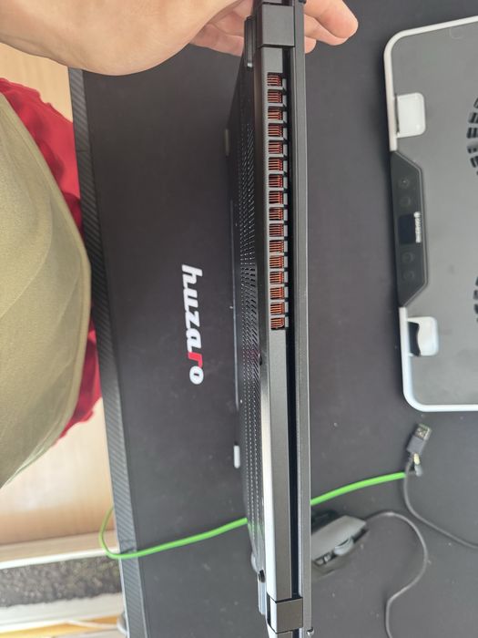 Acer Nitro V 15 – Ryzen 5 / RTX 2050 / 16 GB RAM / 512 GB SSD / 144 Hz