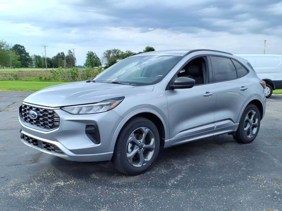 Ford Escape ST-Line      2024