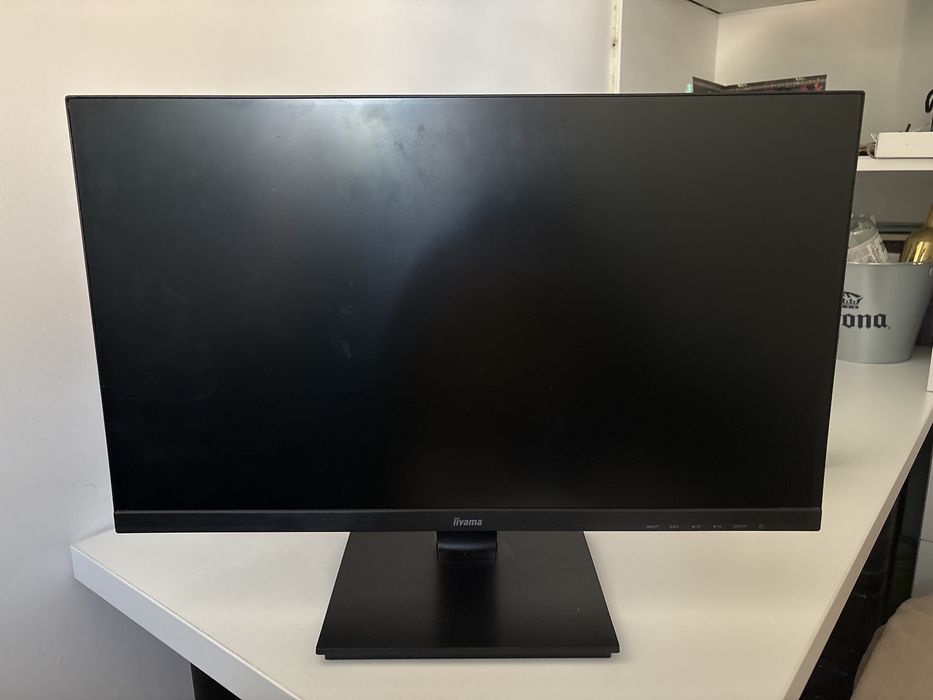 Monitor iiyama G-Master  24,5 cala stan bardzo dobry