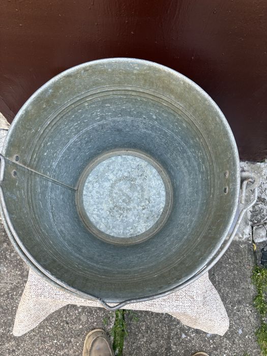 Продам ведра оцинкоканные  СССР 15л, 12л, 7л