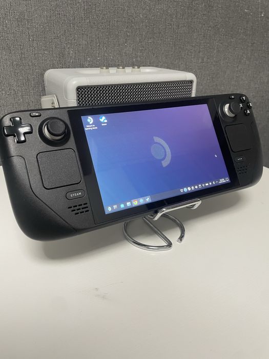 Steam deck lcd 512 100% battery+ dock station