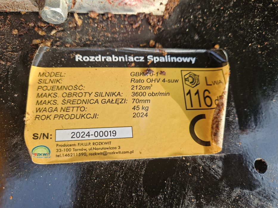 Rębak do gałęzi spalinowy