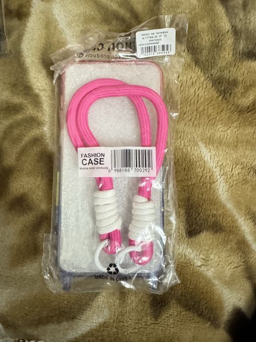 Продам чохли нові