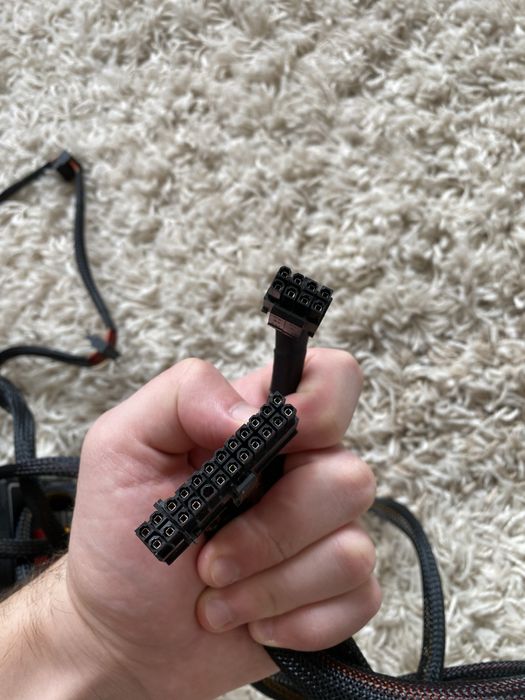 Блок живлення Chieftec 750w, 90% gold. На пломбах та гарантії