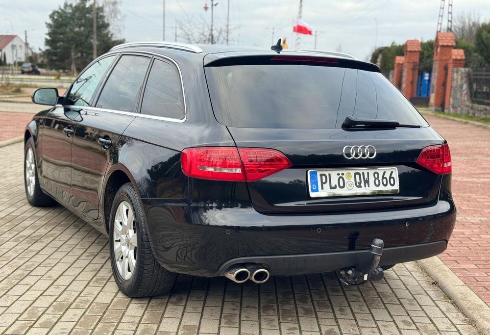 Audi A4B8 2.0 Tdi # 143 KM # Manual # Combi # Nawi # Led #