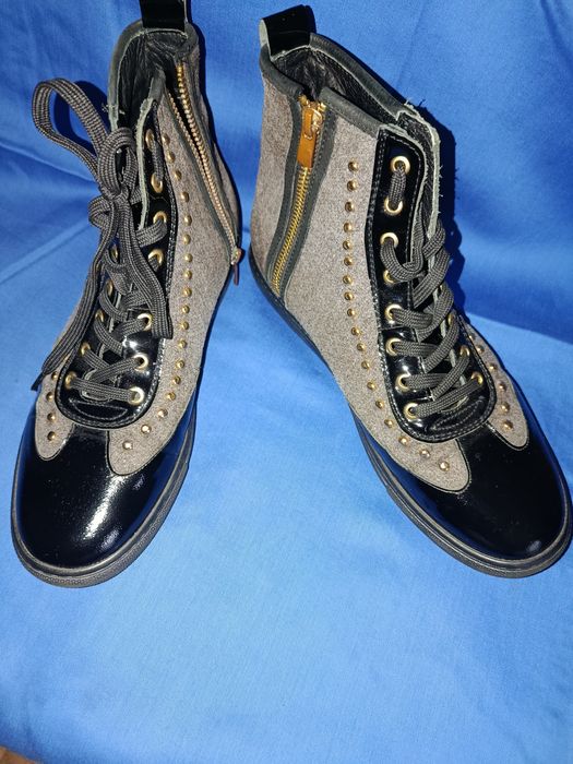 Кеды 38 размера John Galliano