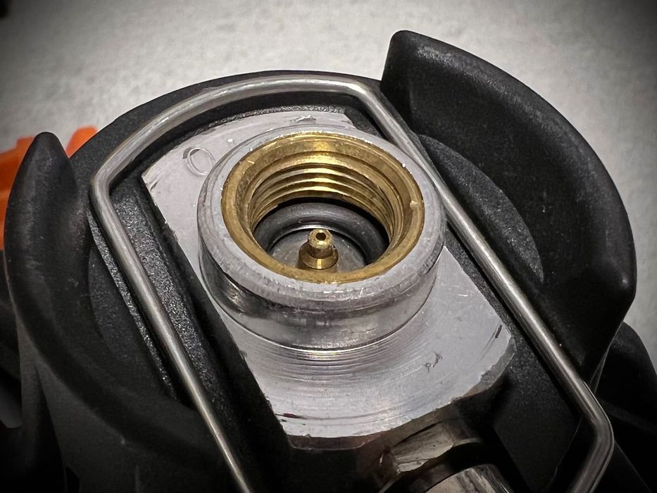 Jetboil Flash 1L - інтегрована система для приготування їжі