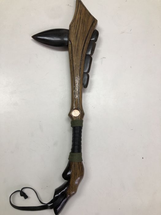 Кремʼяна Тамагавка.довжина 49см. Матеріал дуб