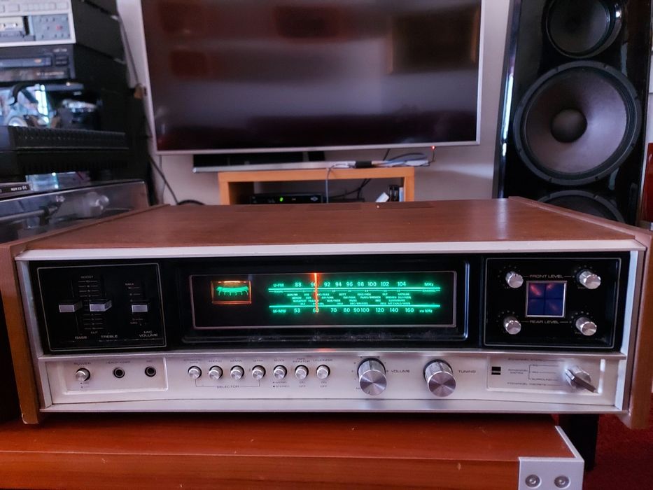 Super receiver quadrifonico vintage Sharp