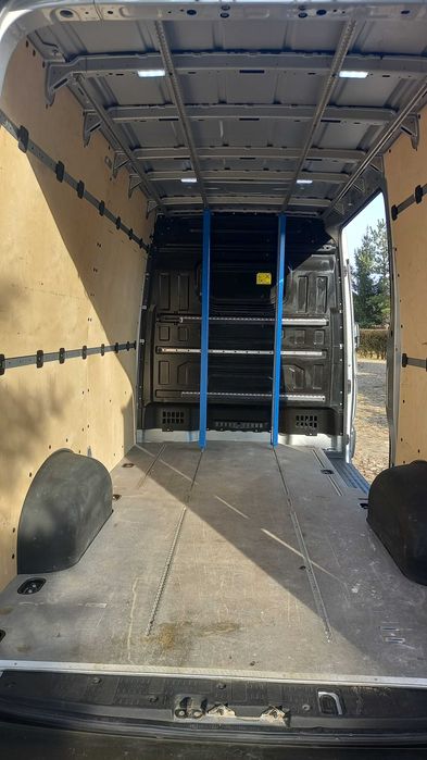Transport Busem do 3,5t – Cała Polska | Szybko i Bezpiecznie
