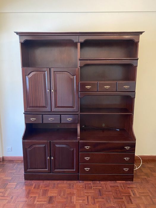 Móvel de Sala em Madeira Maciça - Excelente Estado