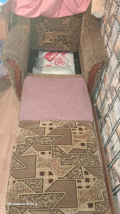 Продам крісло зі спальним місцем