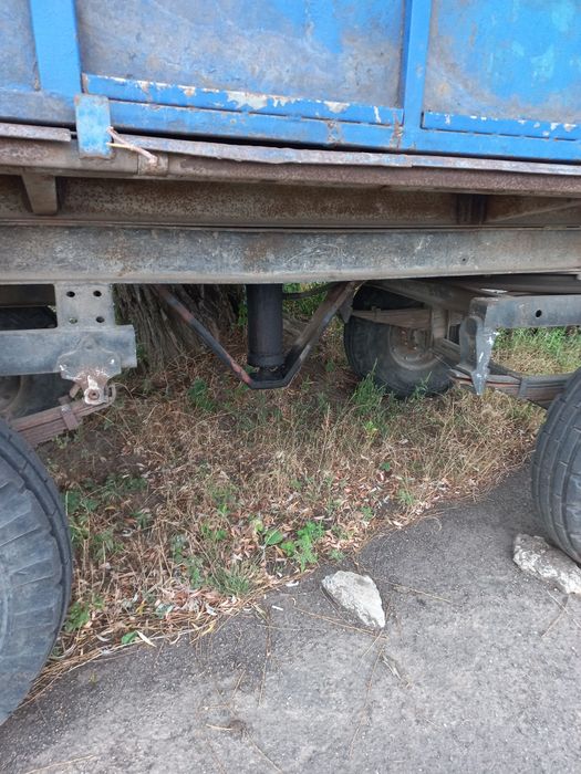 Продам рабочий прицеп  ПТС 4