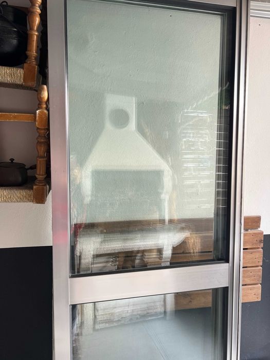 Janelas/porta com caixilharia de alumino