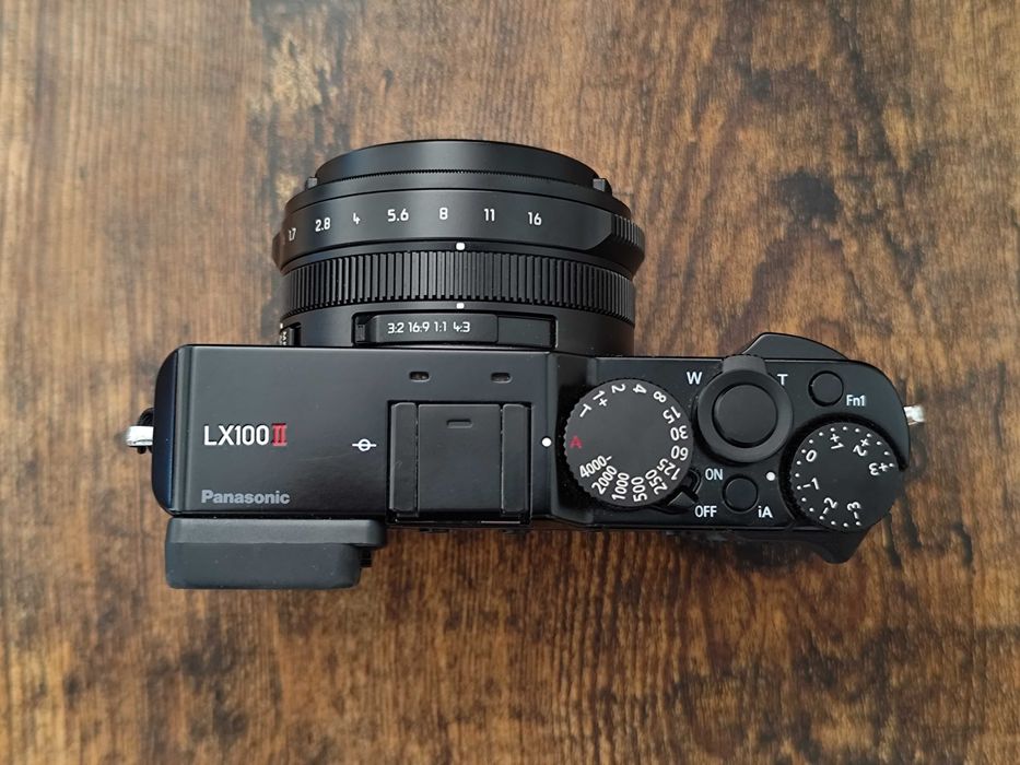 Panasonic Lumix LX100 II
