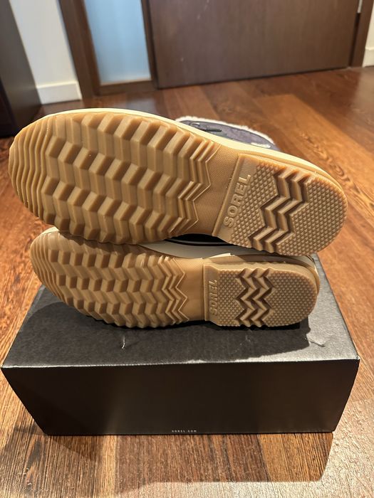 Buty śniegowce firmy SOREL rozmiar 43 - nowe