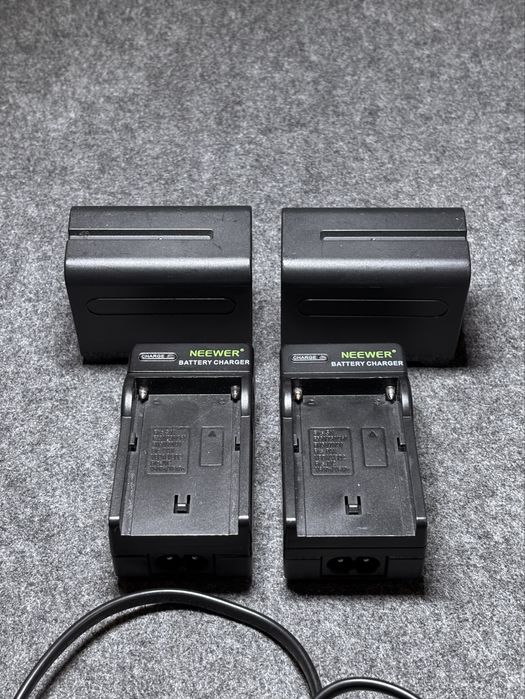 2x Baterias NEEWER NP-F970 6600mAh + 2 carregadores