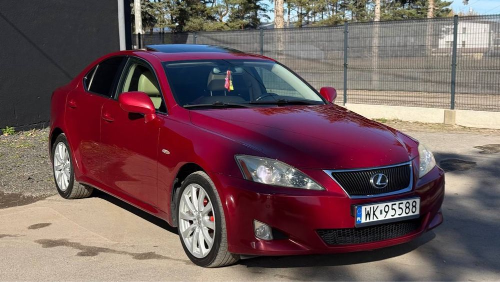 Lexus IS220