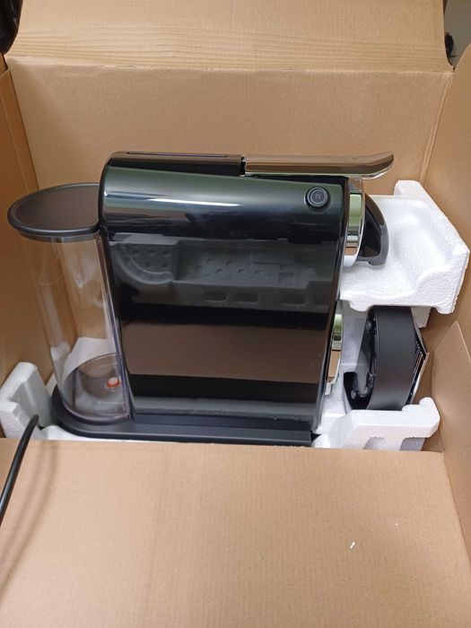 Máquina de Café nova, Marca: Nespresso CitiZ Black