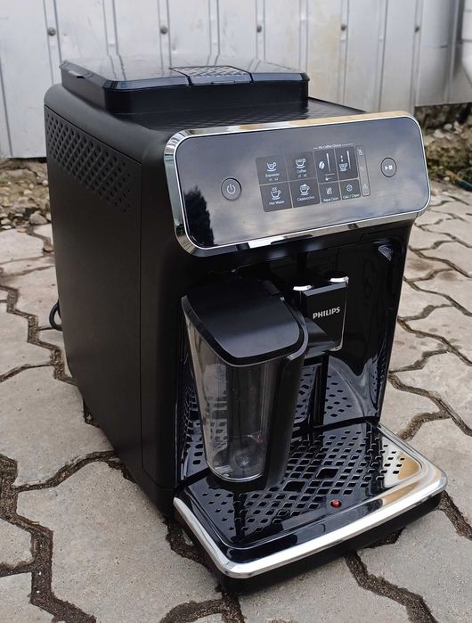 Кавомашина автоматична Саеко Saeco Philips Series 2200 EP2231 Latte Go