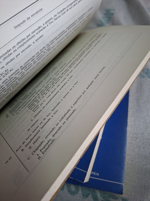 Tratado de Adesão de Portugal à CEE em 1986 completo 3 volumes