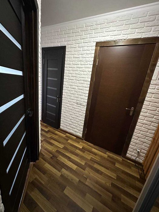 Продаж 1-кімнатної квартири гостиничного типу в затишному районі