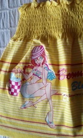Top Winx/T-shirts 6-7A Impecáveis