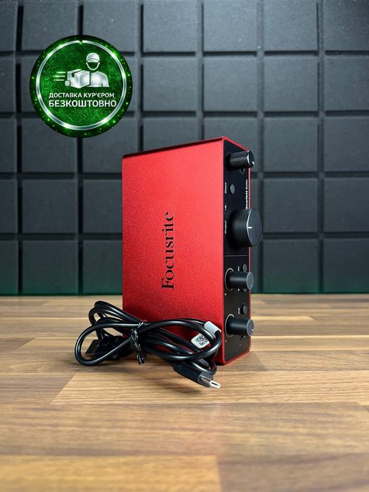 Focusrite Scarlett Solo 4th Gen (Доставимо кур’єром — БЕЗКОШТОВНО!)