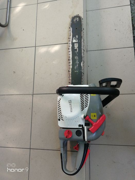 Продам бензопилу бу, в хорошем состоянии