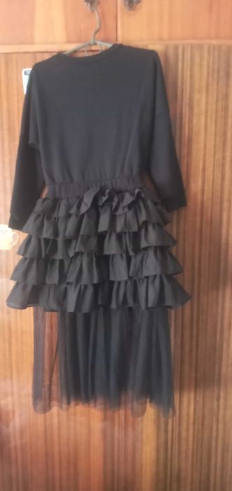 Комплект  черного цвета для девочки 10--11 лет