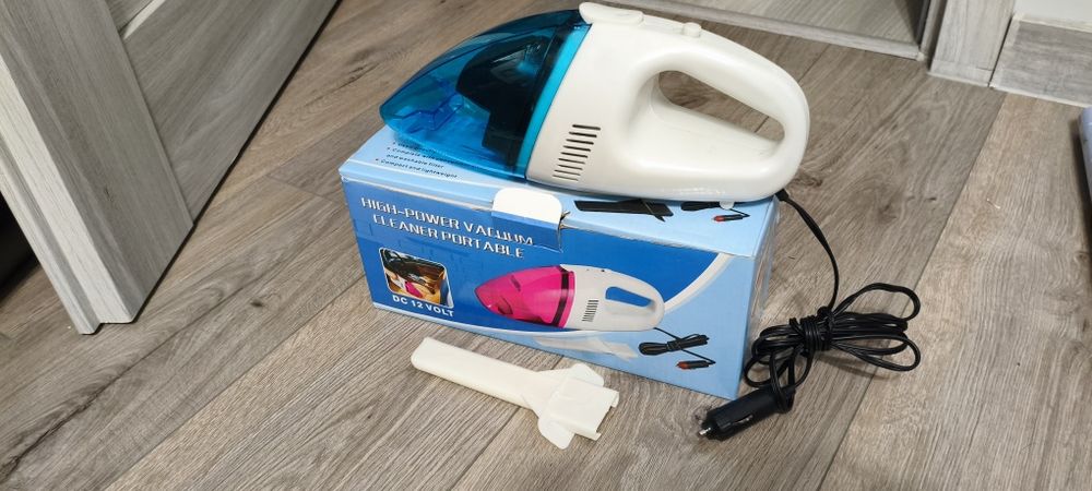 Odkurzacz samochodowy 12V
