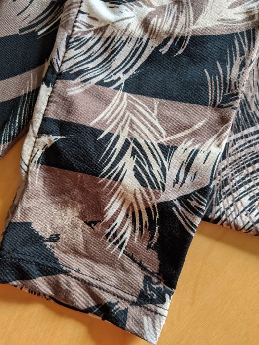 Świetnie leżące legginsy