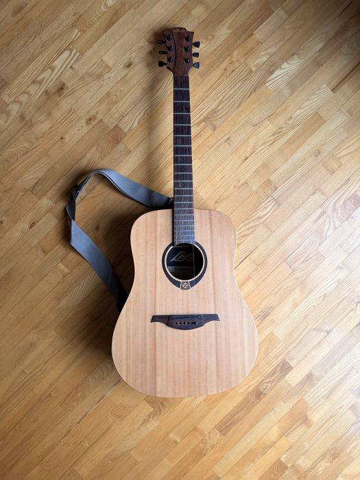 Gitara akustyczna Lag Tramontane T70D
