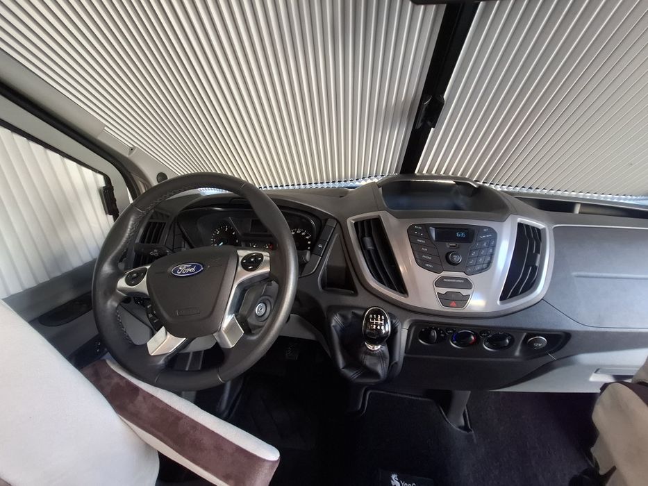 Autocaravana cama central+basculante 5 lugares