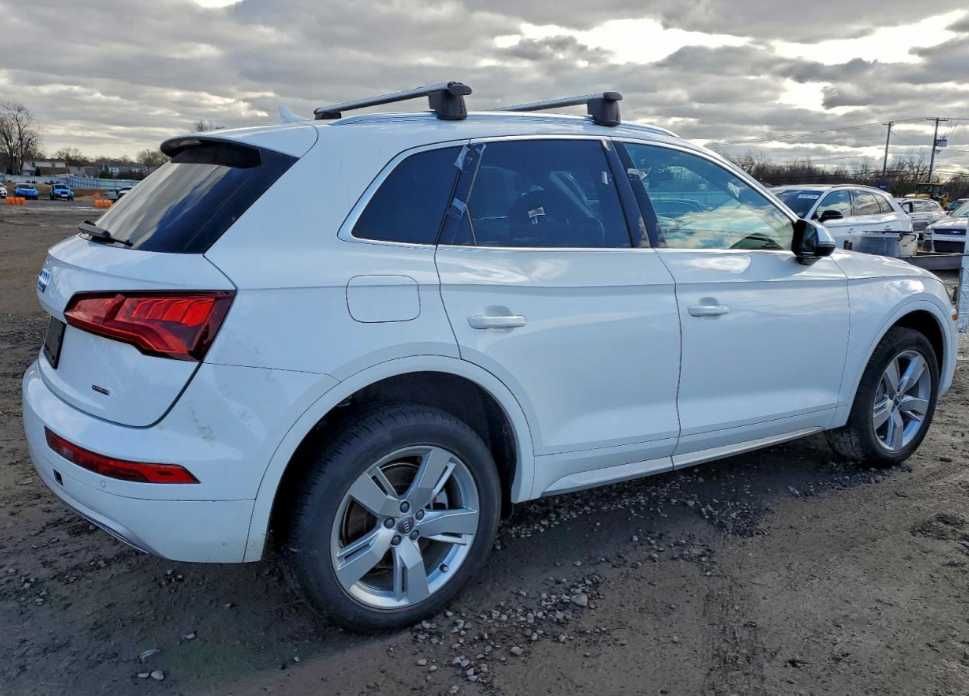 AUDI Q5 SQ5 80A Бампер Розборка Ауді ку 5