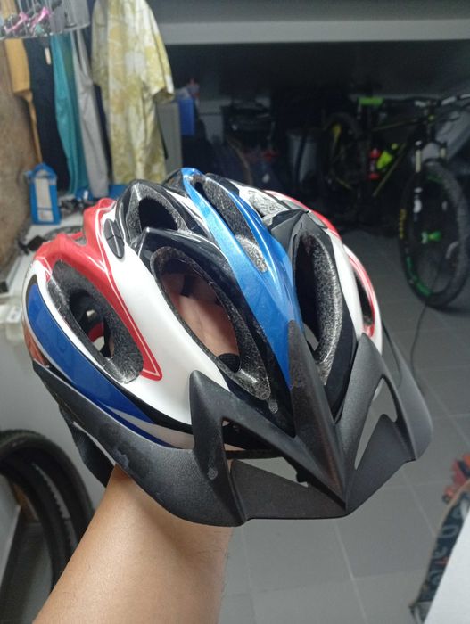 Capacete Berg novo