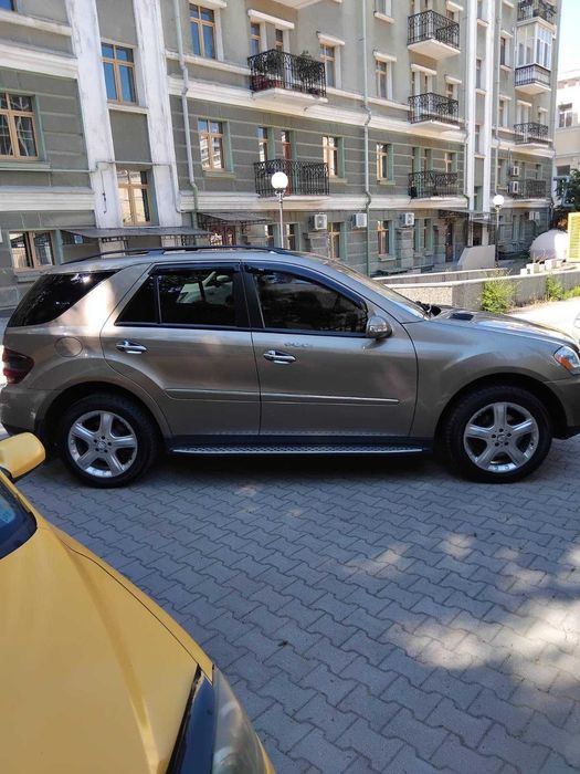 Mercedes-Benz M-Class 2007