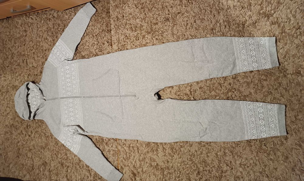 Kombinezon pajac piżama dresowa BODY "L" Unisex