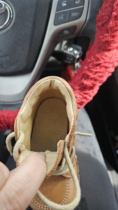 Buty rozmiar 20 skóra. Przejściowe jesień wiosna